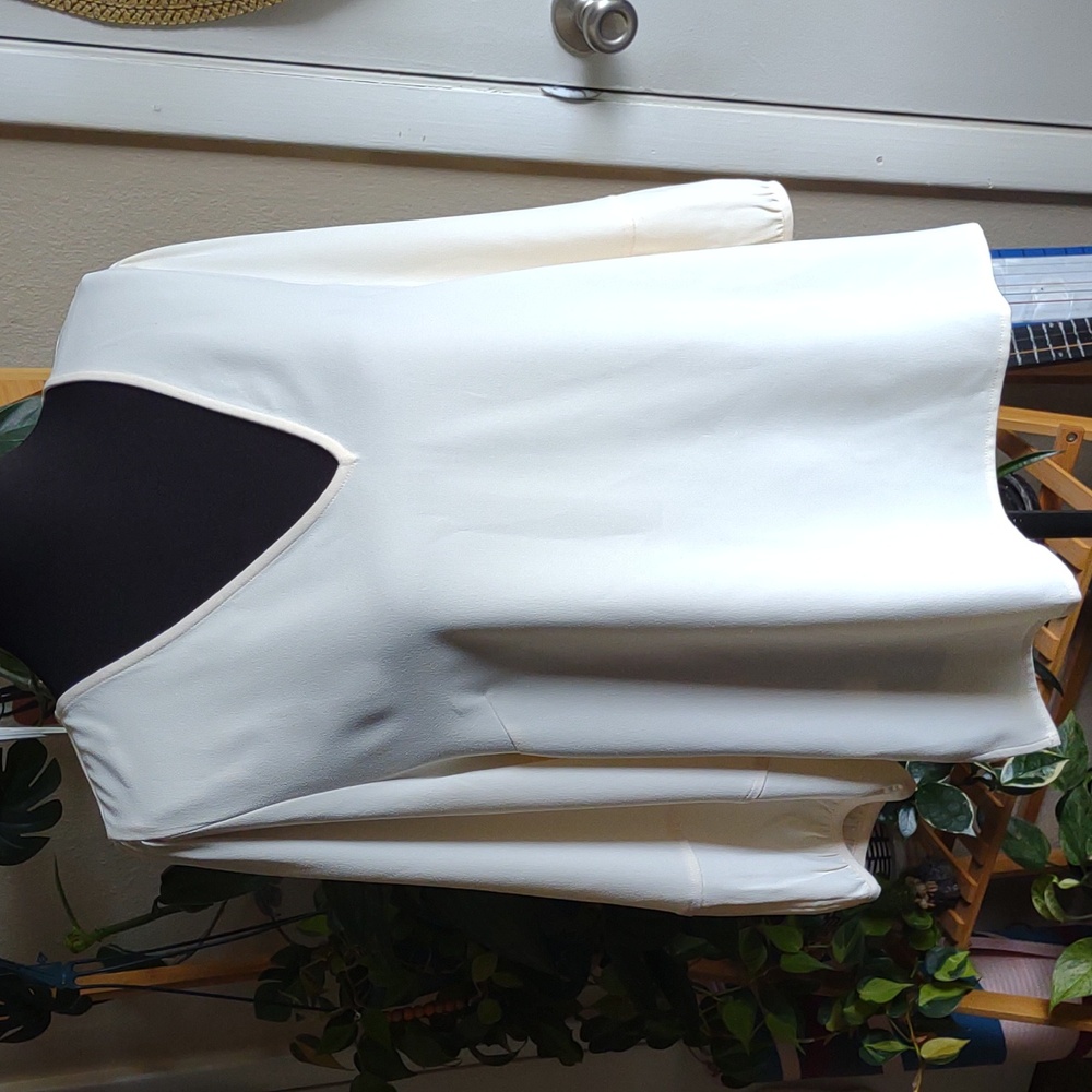 Ann Taylor Large Cream Colored Blouse with Balloon Sleeves & Black Bow
